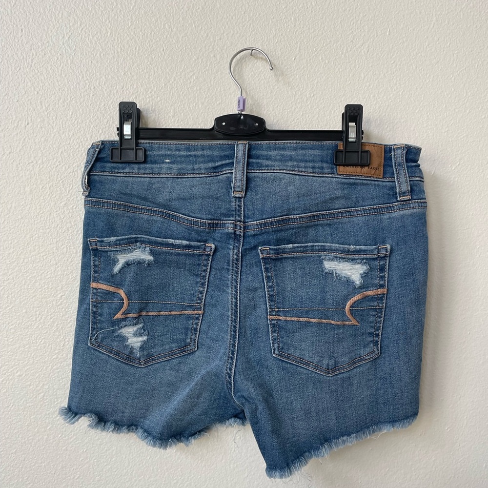 AE Ne(x)t Level Curvy High-Waisted Denim Short Short Size 4 - Picture 3 of 3